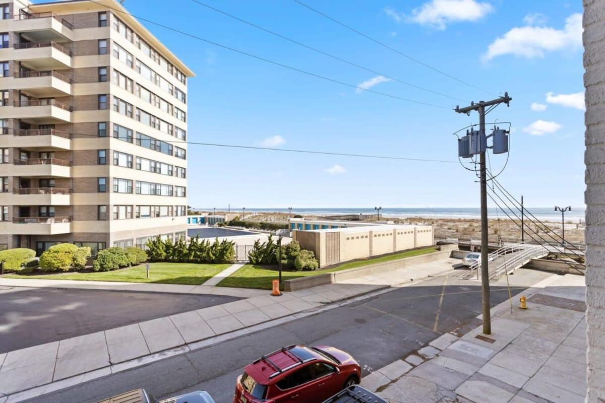 Modern 4Br 2Ba Apt Steps To The Beach Open Living Atlantic City Exteriör bild